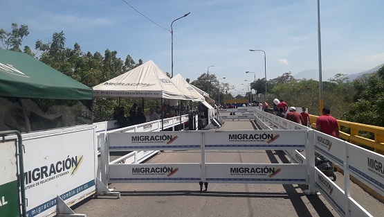 PuenteFrontera100919 095327